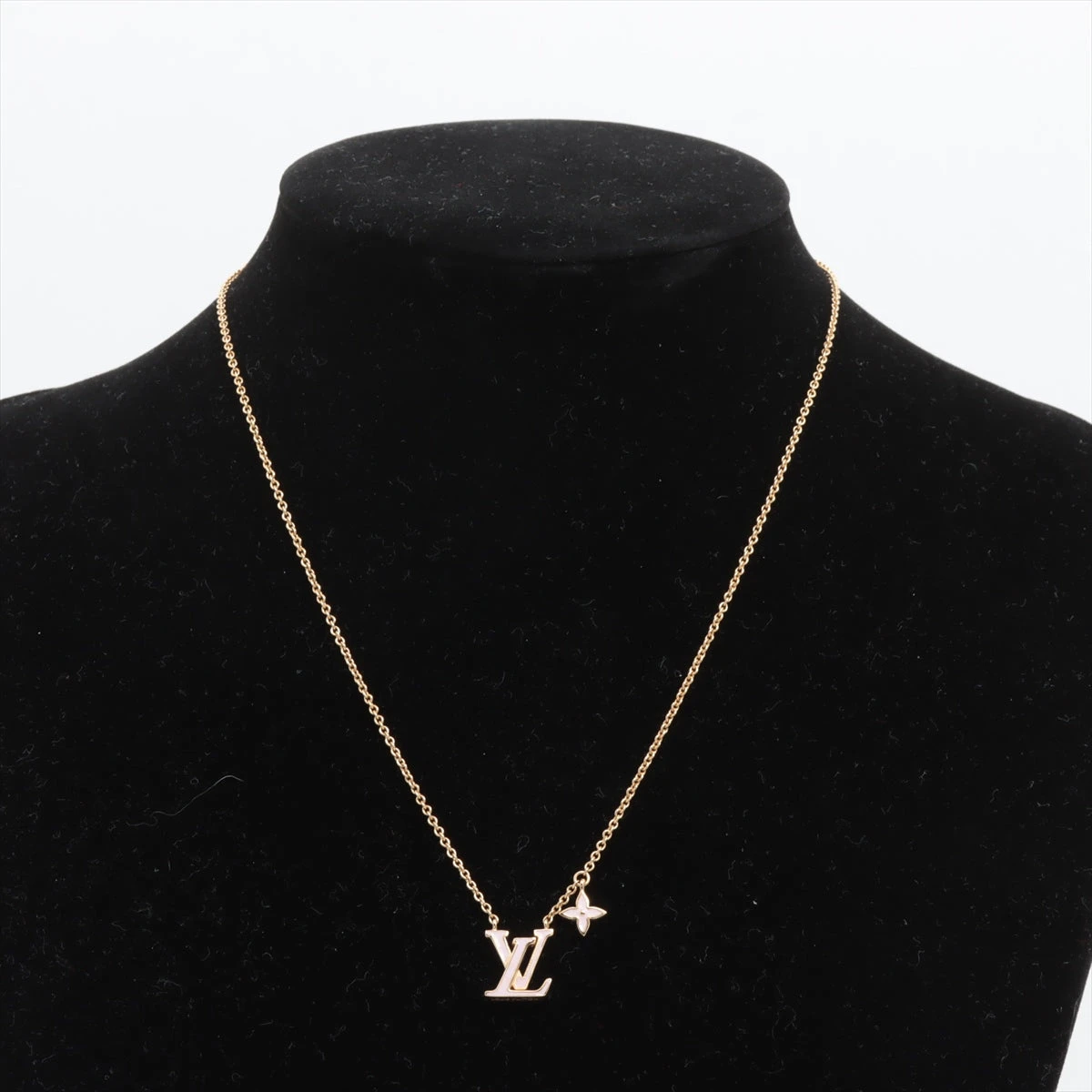 【LV】ネックレス・LV アイコニック ギフトに》LOUIS VUITTON／ネックレス LV アイコニック ハート