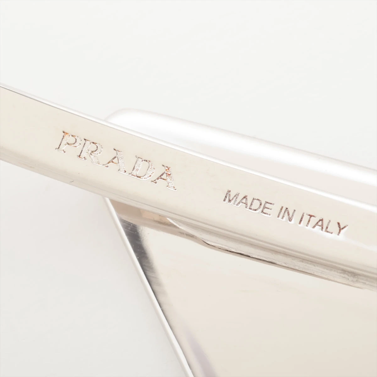PRADA ヘアピン アイボリー