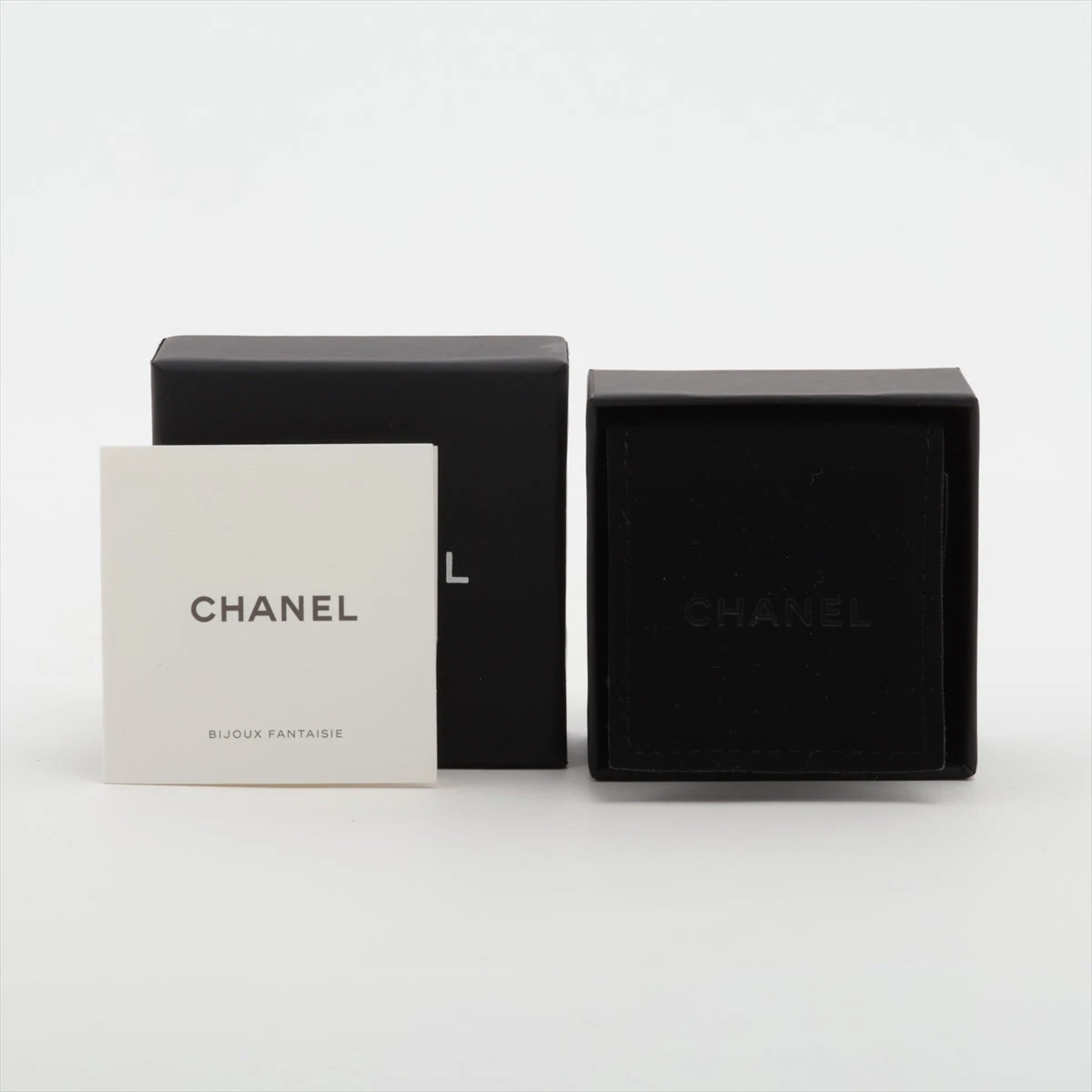 CHANEL シャネル　ピアス　ココマーク　L23C 両耳 シャネル ココマーク L23C ピアス(両耳用) GP×ラインストーン