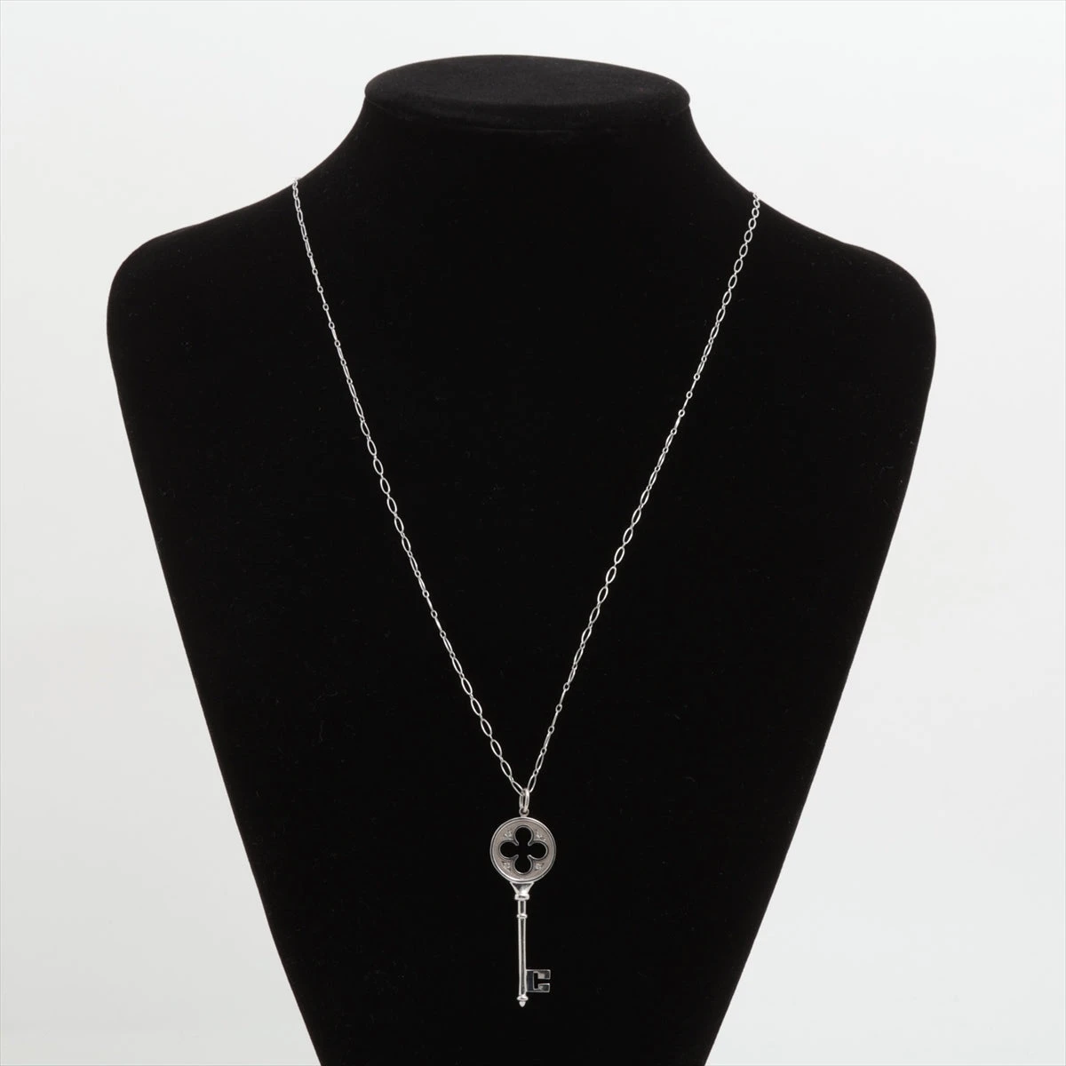 ティファニー クローバーキー ダイヤ ネックレス 750(WG) 11.7g