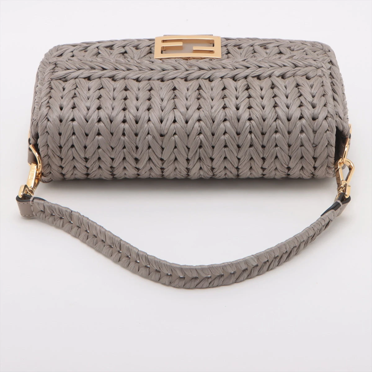 24SS【FENDI】バゲット M インターレースレザー ラフィア バッグ 24SS【FENDI】バゲット レザー バッグ マルチカラーFFインレイ