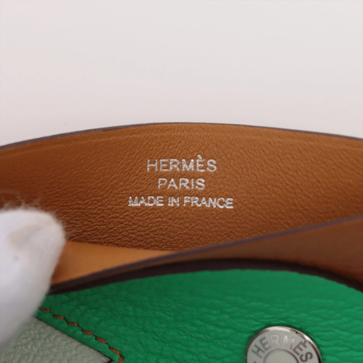 HERMES ポワソン シェルブミゾル カードケース ロゴ レザー グリーン HERMES（エルメス） ポワソン シェルブミゾル カードケース ロゴ
