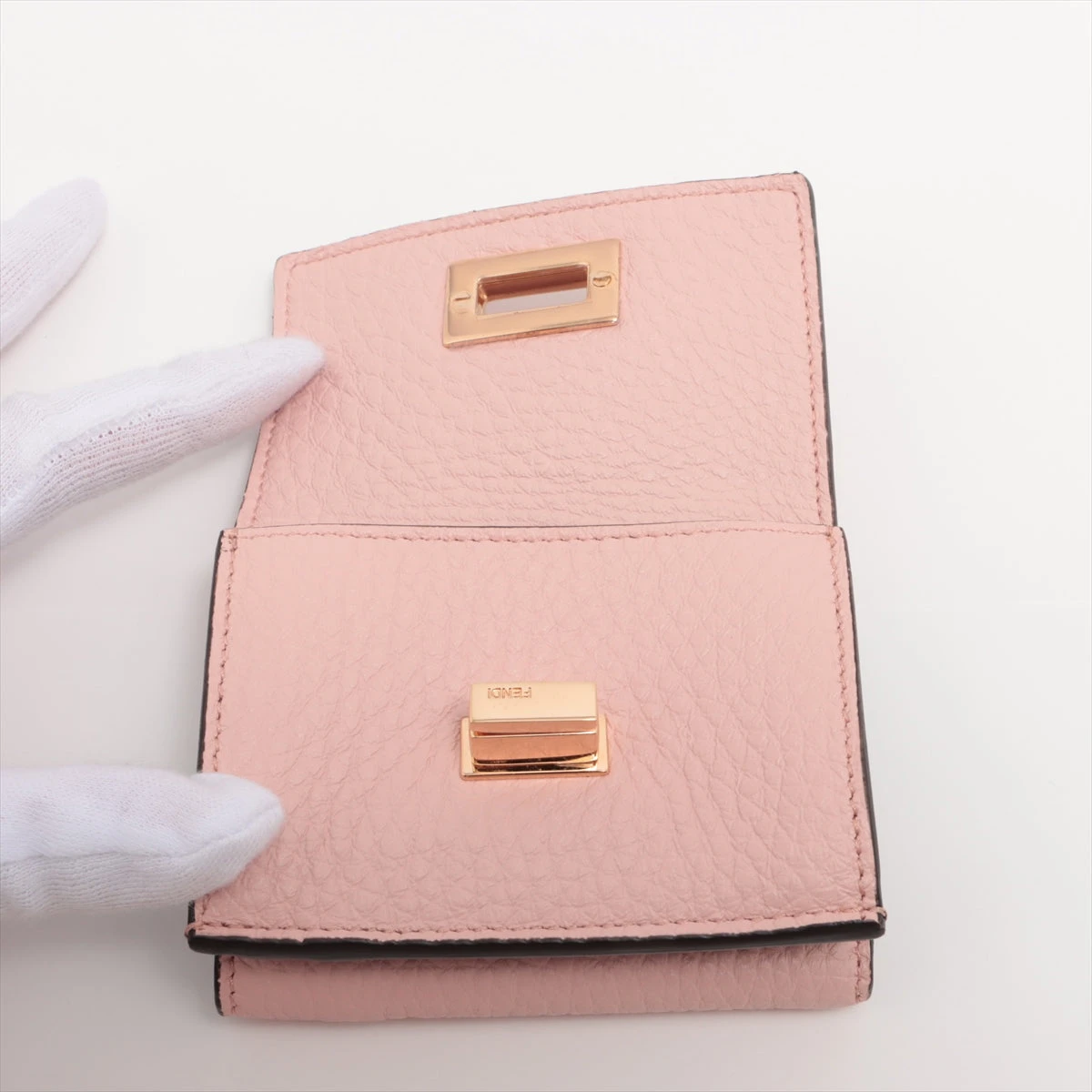 ◇フェンディ◇レザー/ピーカブー/セレリア/コンパクトウォレット/財布/ブランド FENDI フェンディ 財布 二つ折り財布 ピーカブー セレリア