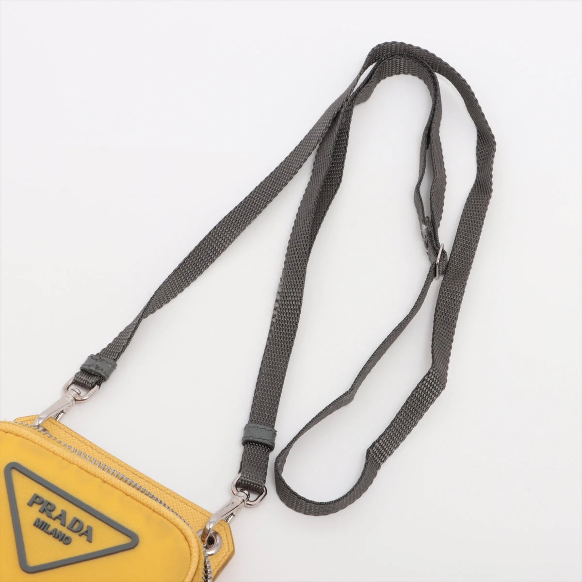 プラダ トライアングル 2ZT012 ナイロン ショルダーポーチ