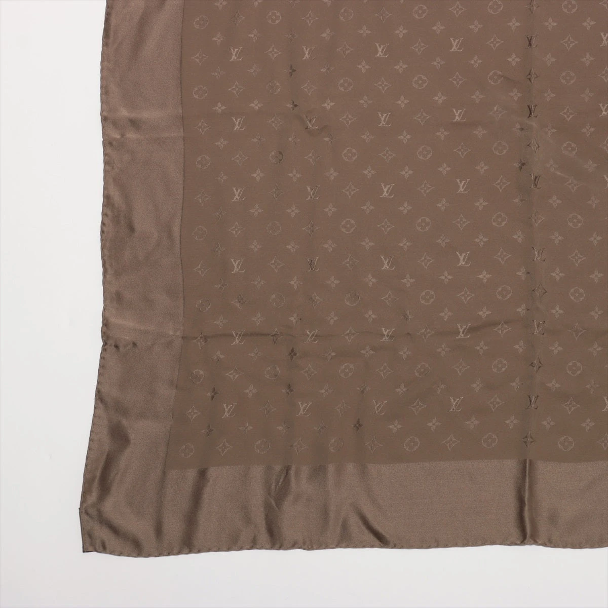 ヴィトン カレモナコ スカーフ シルク グレー A3303593｜中古ブランド
