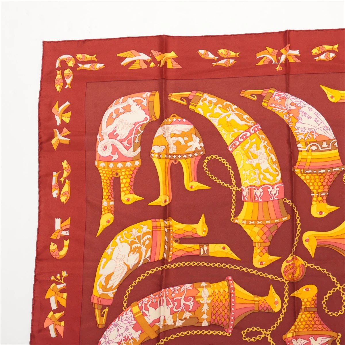 HERMES カレ90 ヴィンテージ《KARiN SWILDENS》鳥 魚 柄 HERMES カレ90 ヴィンテージ《KARiN SWILDENS》鳥 魚 柄 HERMES