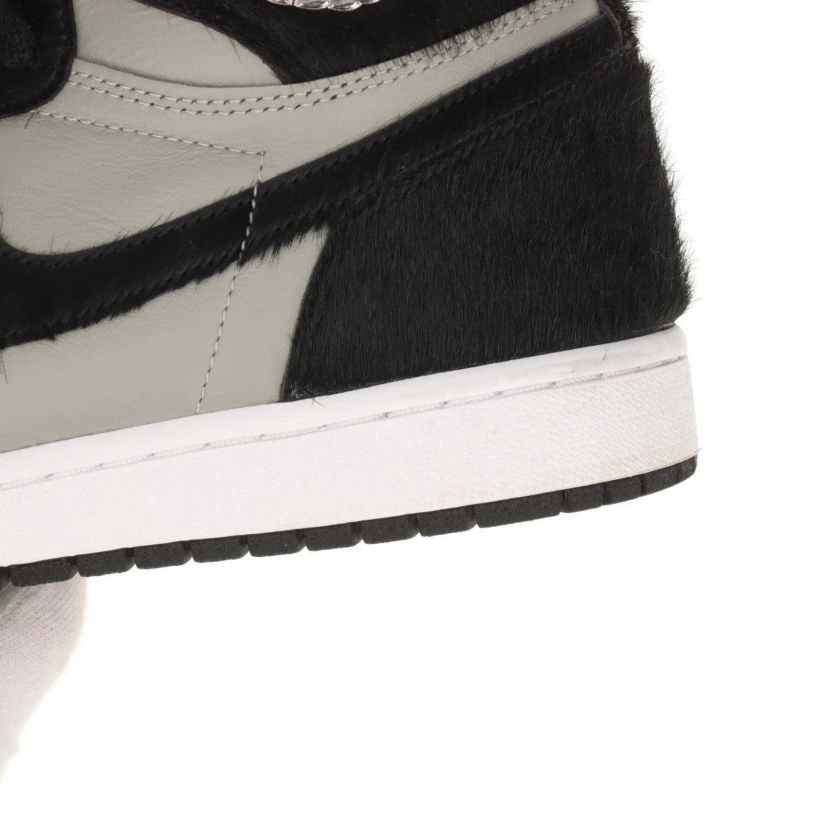 ナイキ AIR JORDAN 1 RETRO HIGH OG レザー×ハラコ ハイカット
