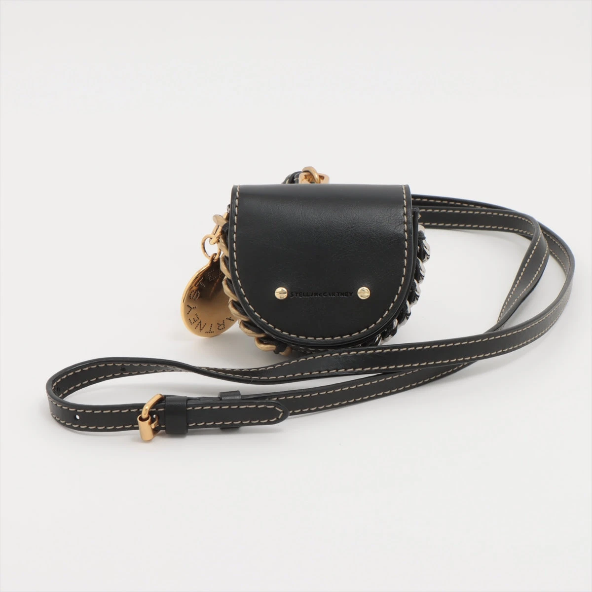 FENDIフェンディ ミニポーチ チャーム イヤホン カバー Amazon