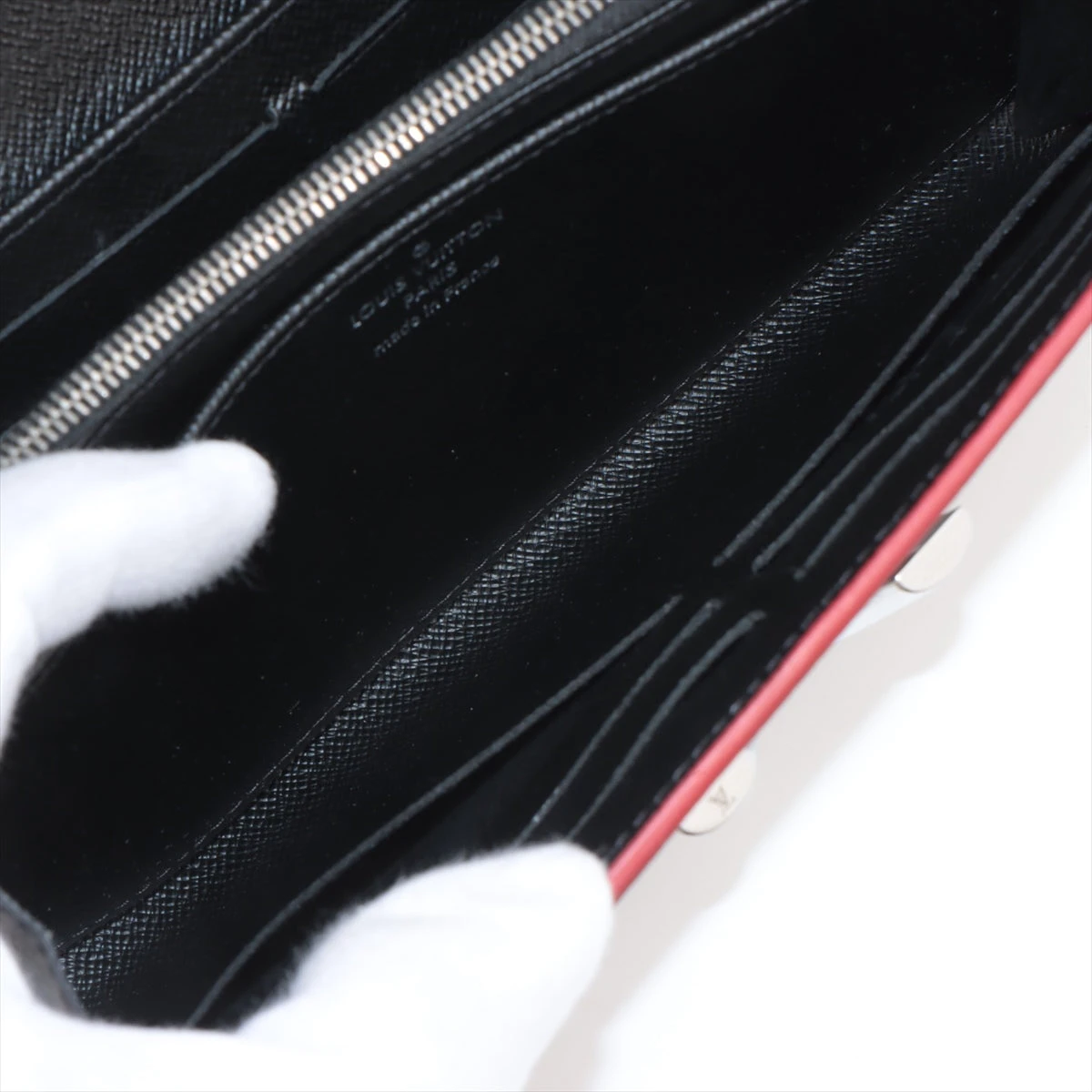 ヴィトン エピ ポルトフォイユツイスト M62772 ノワール 財布 AP096921 