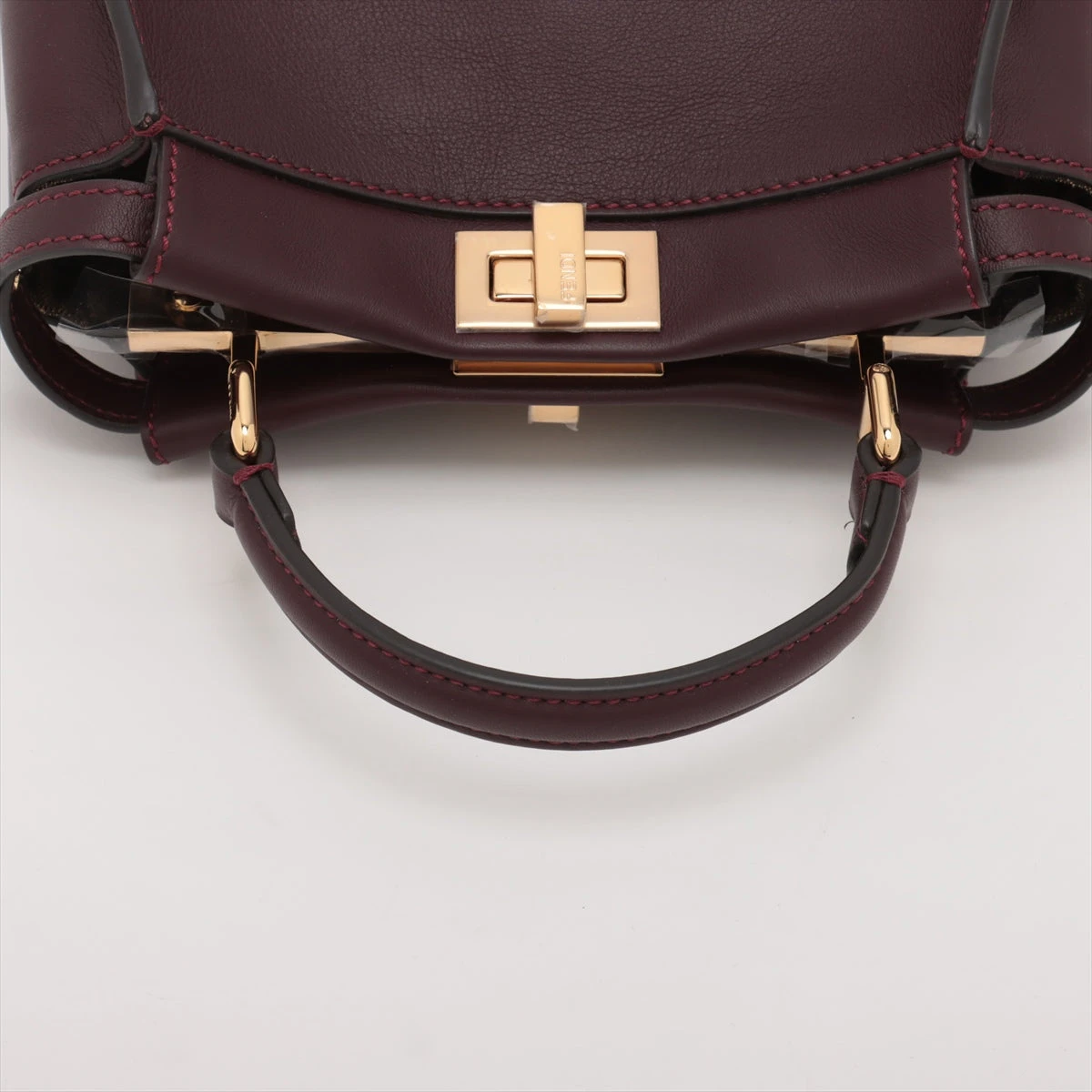 フェンディ レザー カン I ミニ リボン 2way バッグ 8MO381 Fendi Black Scalloped Leather Mini I Kan Chain Shoulder Bag