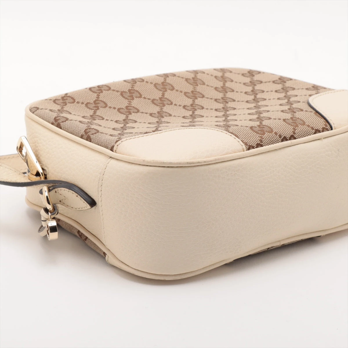 グッチ ベージュ キャンバス ショルダーバッグ GUCCI（グッチ） バッグ レディース ブランド ショルダーバッグ GG