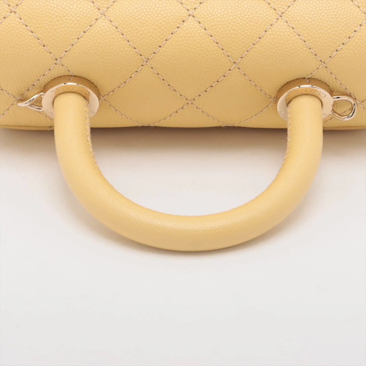 綺麗なゴールド メタリック♡CHANELハンドル ハンドバッグ Chanel 25 スモール ハンドバッグ、メタリック グレインド