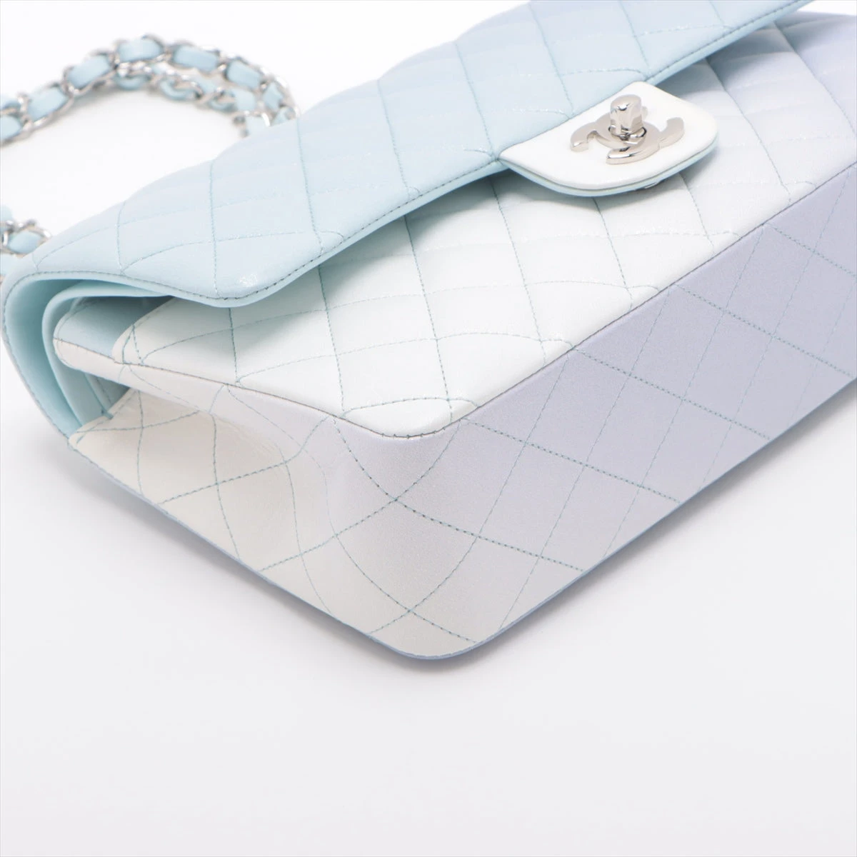 シャネル マトラッセ25 ラムスキン ダブルフラップ ダブルチェーン