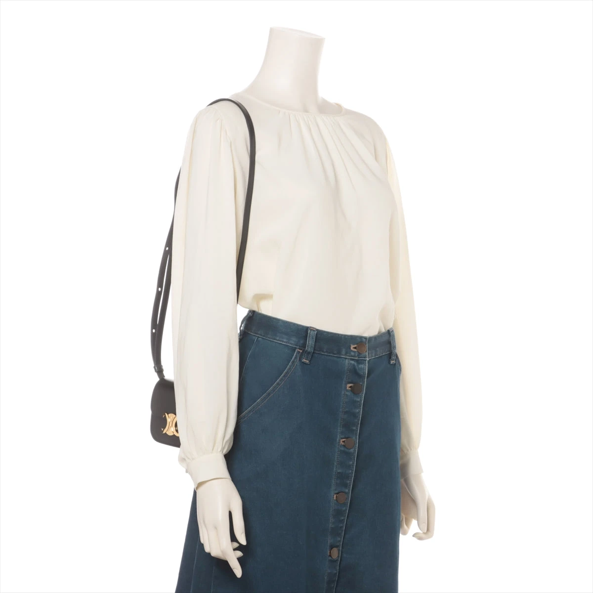 アリオン セリーヌ ミニトリオンフ レザー ショルダーバッグ ブラック AP042466