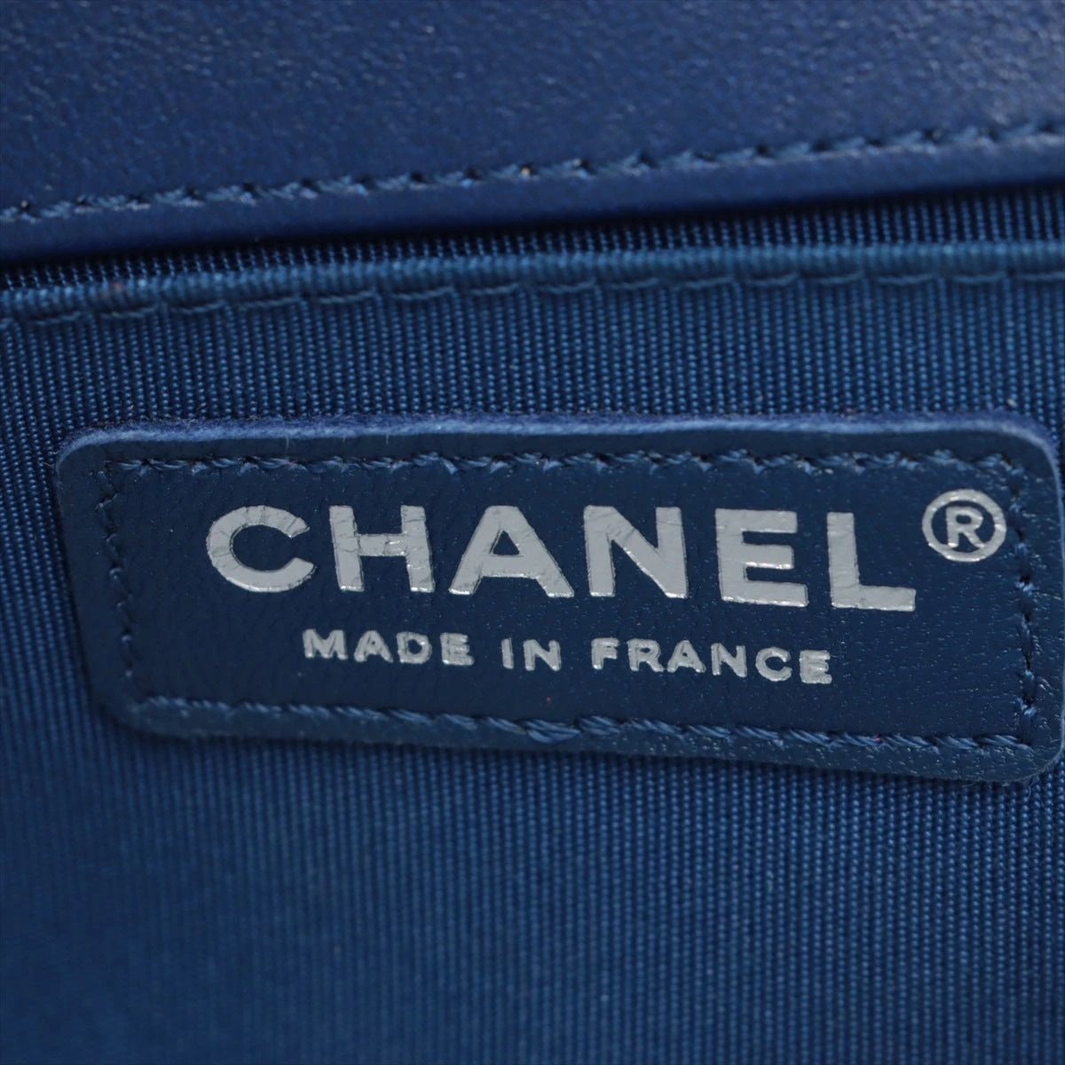 【新品　正規品】CHANEL シャネル　手袋　青　ブルー　マリン　プレゼント CHANEL [Petite香]お試し香水 原材料/シャネル ブルー ドゥ