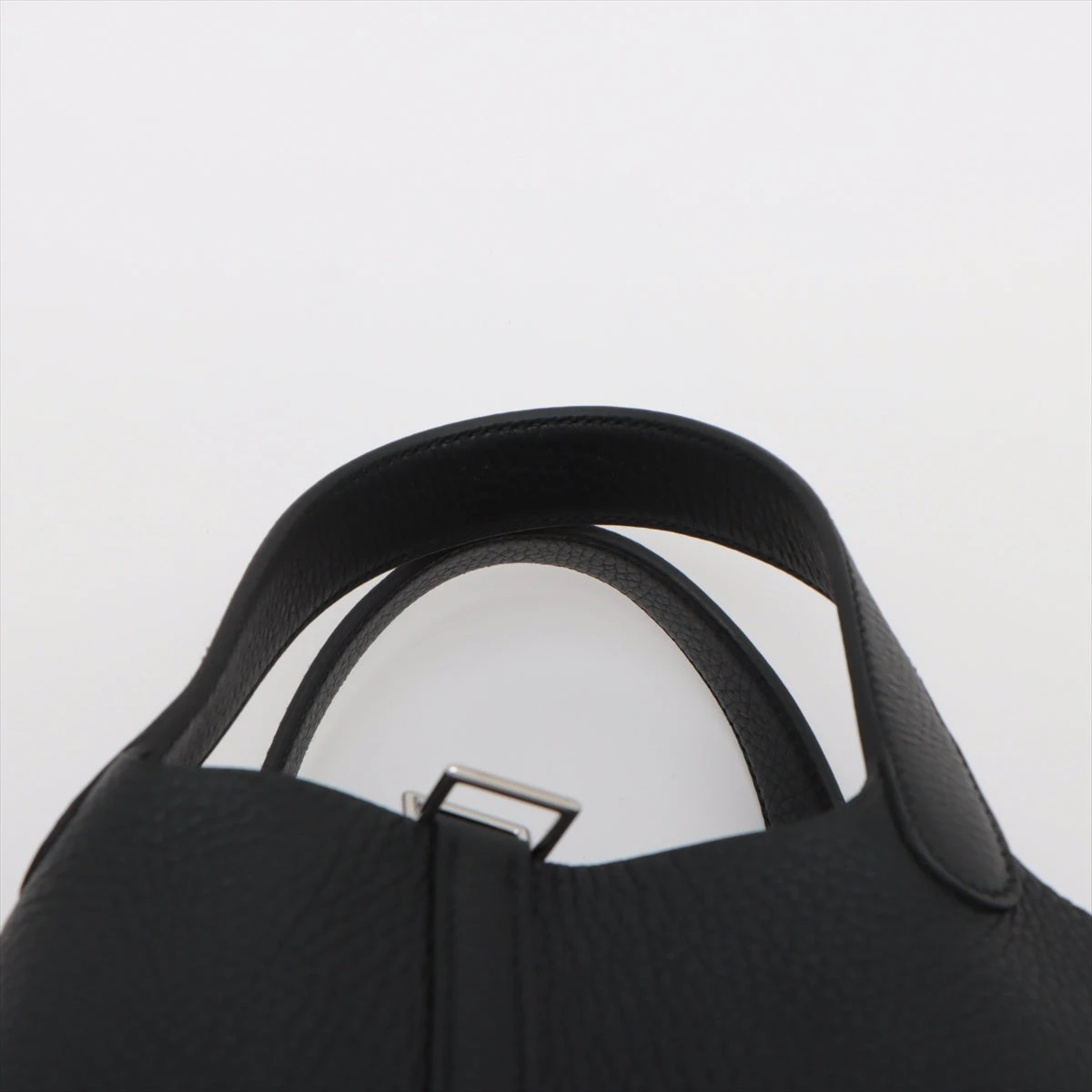 美品【エルメス】ピコタンロック18 ブラック シルバー金具 エルメス ピコタンロック18/PM ブラック トリヨンクレマンス