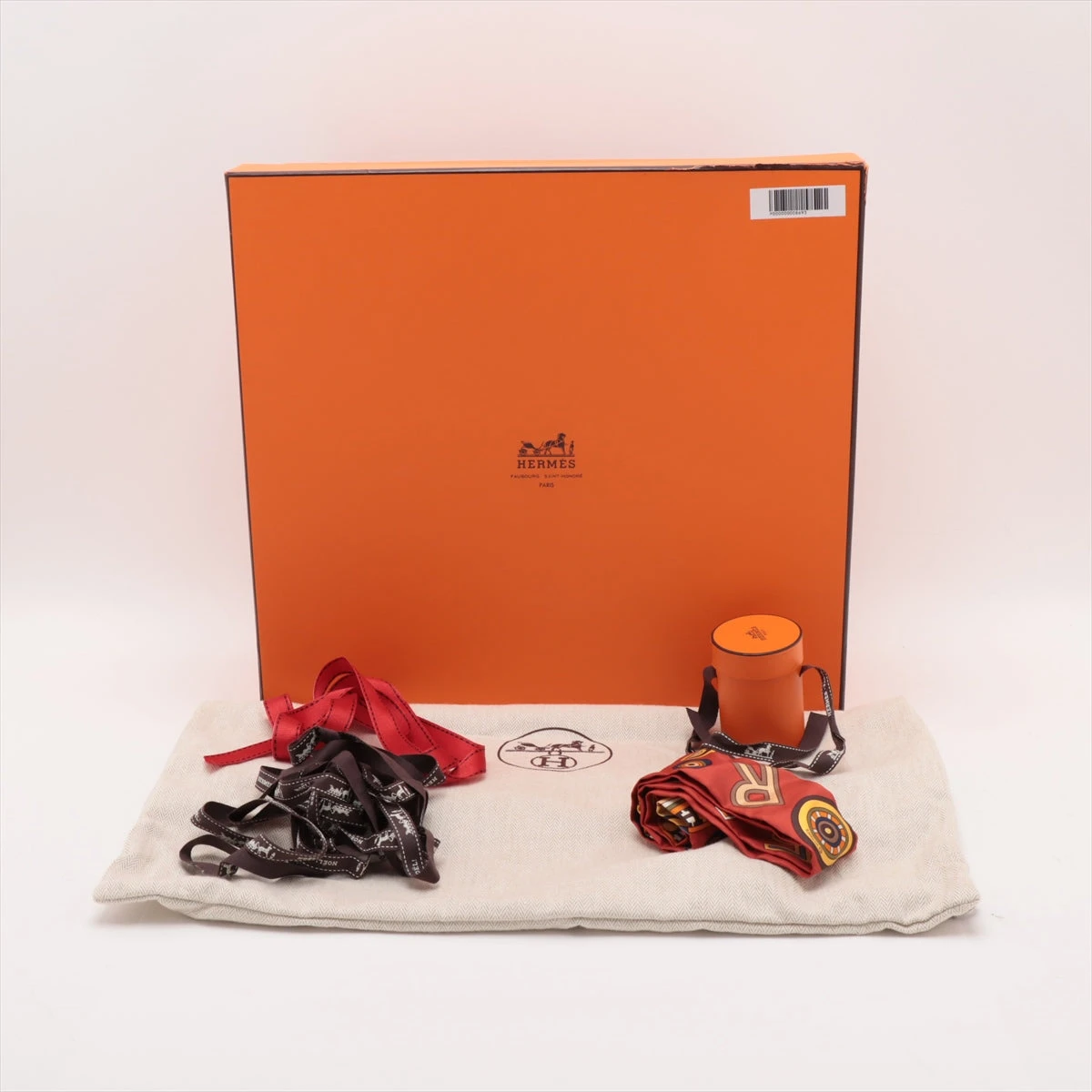 エルメス シュシュ ツイリーHERMES ショッパー箱付き Amazon | [エルメス] ツイリー 日本完売 希少品 ハート型箱付き