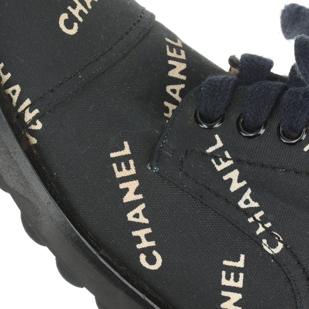 CHANEL ブラック レザー スニーカー 35 1/2