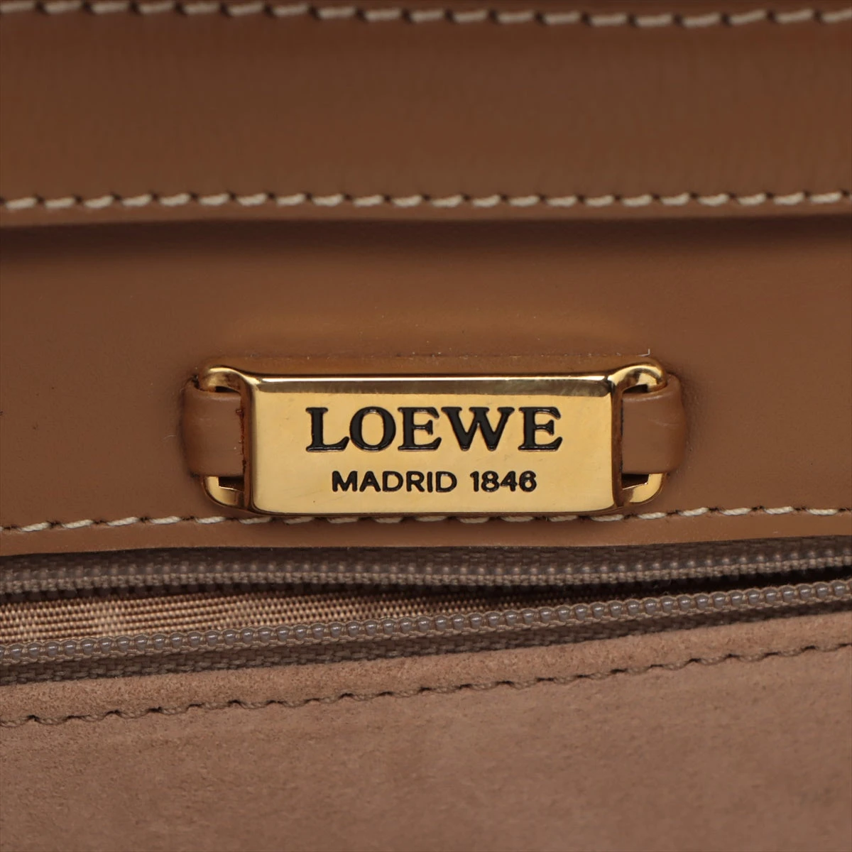 良品✨ LOEWE ロエベ ヴィンテージ ショルダーバッグ レザー ブラウン ✨良品✨ LOEWE ロエベ ショルダーバッグ がま口 型押しロゴ