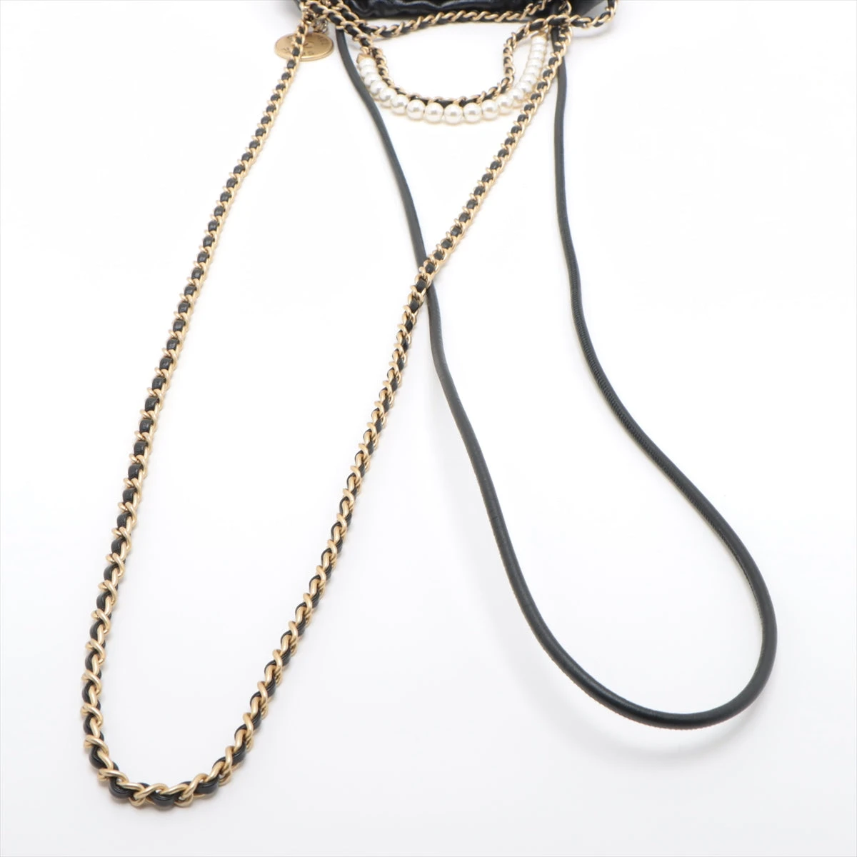 CHANEL♡新品ブラックレザー ミュール パール装飾 ≪新品≫CHANEL シャネル 2022年秋冬 CCマーク ネックレス