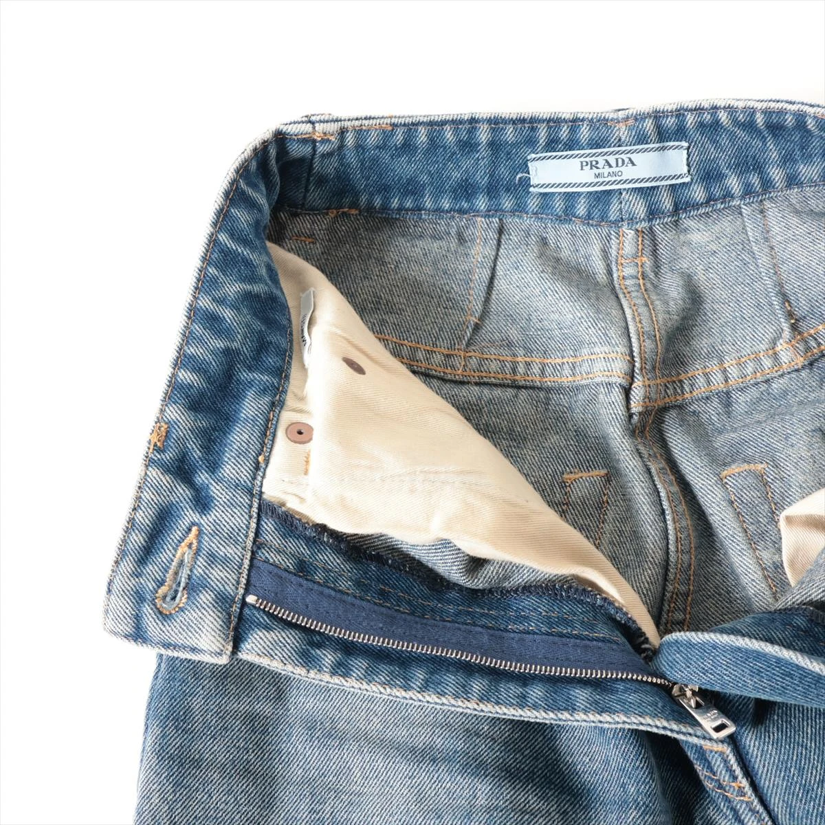 24SS プラダ　トライアングルロゴデニムパンツ　サイズ31 ※値下げ対応不可 24SS プラダトライアングルロゴデニムパンツサイズ31 ※値下げ