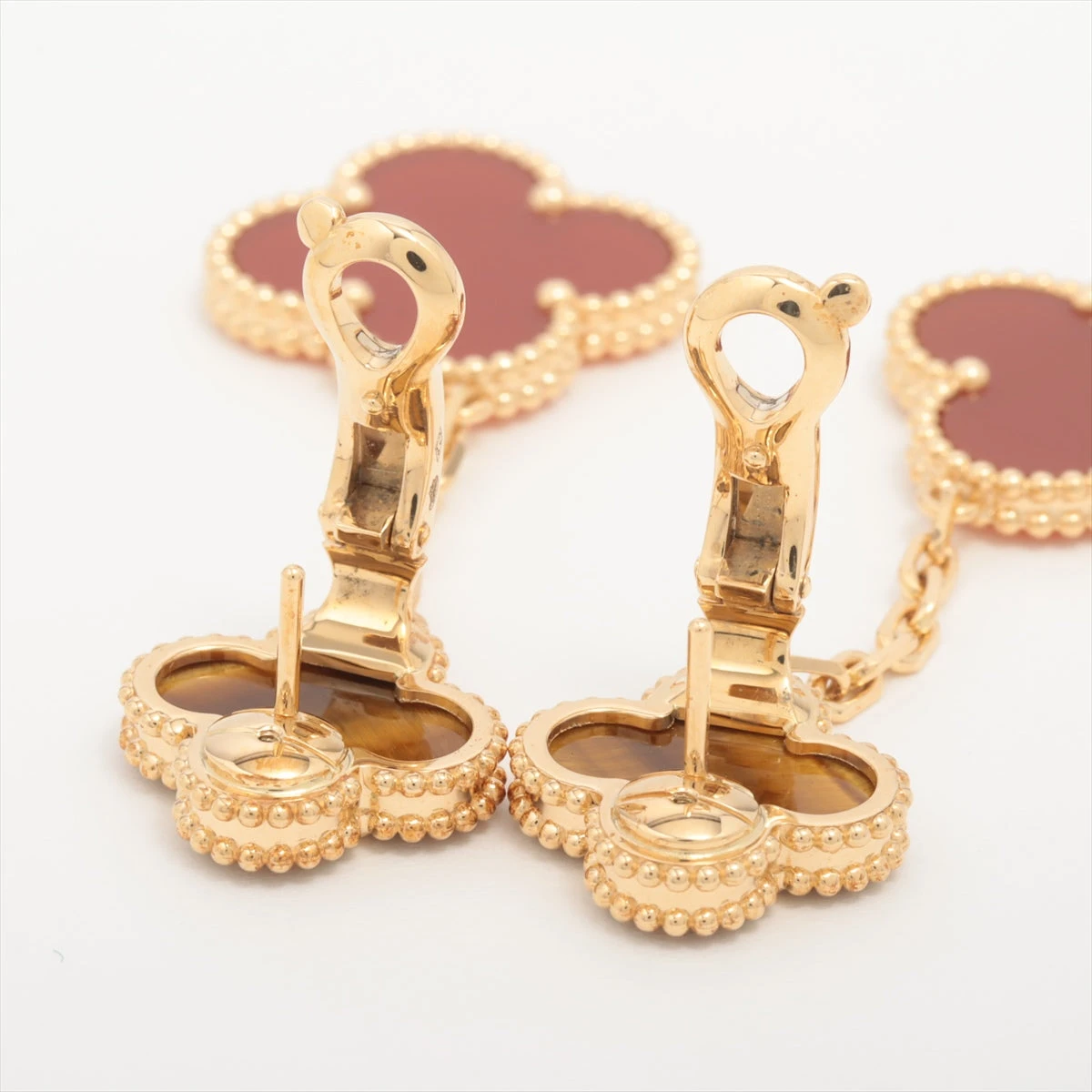 ヴァンクリーフ&アーペル マジックアルハンブラ タイガーアイ