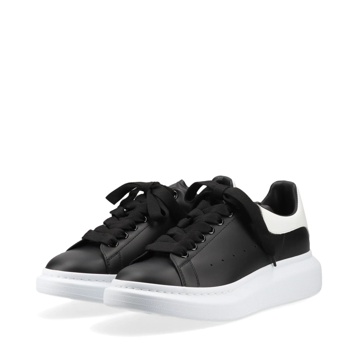アレキサンダーマックイーン Alexander McQueen スタッズ付き
