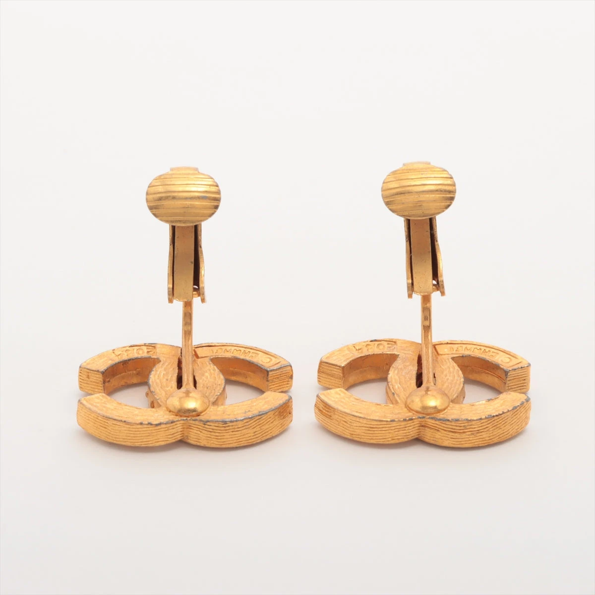 シャネル ココマーク 2084 イヤリング(両耳用) GP×ライン