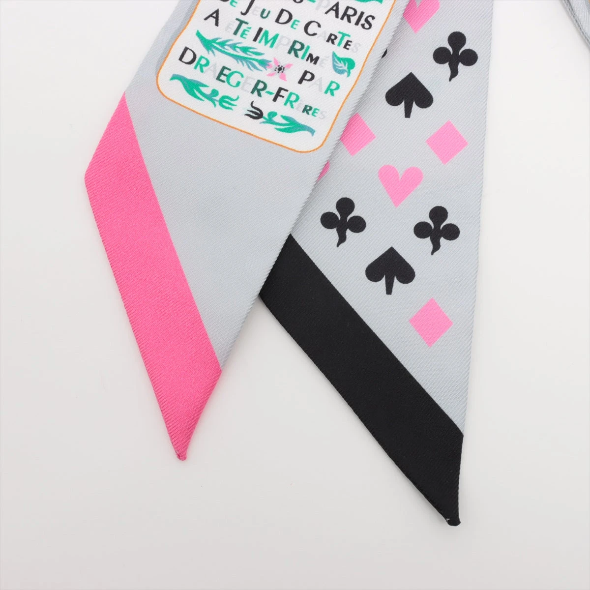 【美品】エルメス ツイリー Jeu de Cartesジュ・ドゥ・カルト ピンク HERMES エルメス スカーフ ツイリー シルク ピンク 【JEU DE