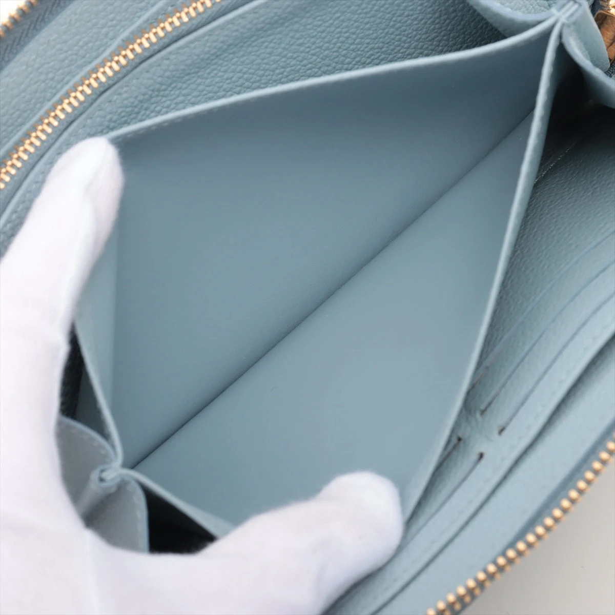 LOUIS VUITTON ジッピーウォレット アンプラント ウォッシュドブルー LOUIS VUITTON ルイ ヴィトン モノグラムアンプラント ジッピー