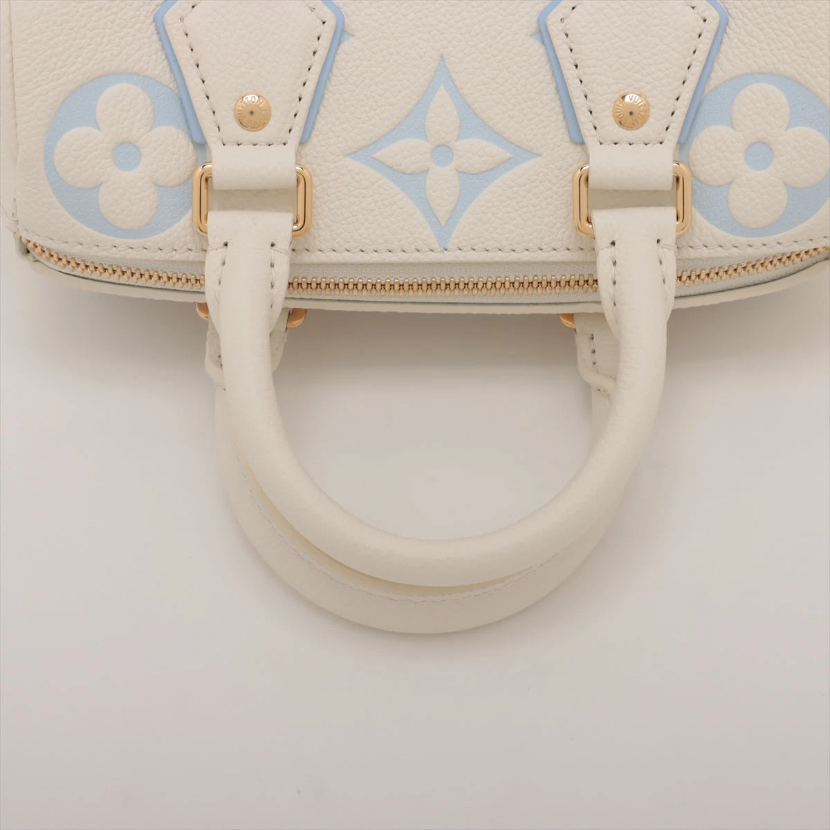 ヴィトン バイカラー モノグラム アンプラント スピーディ