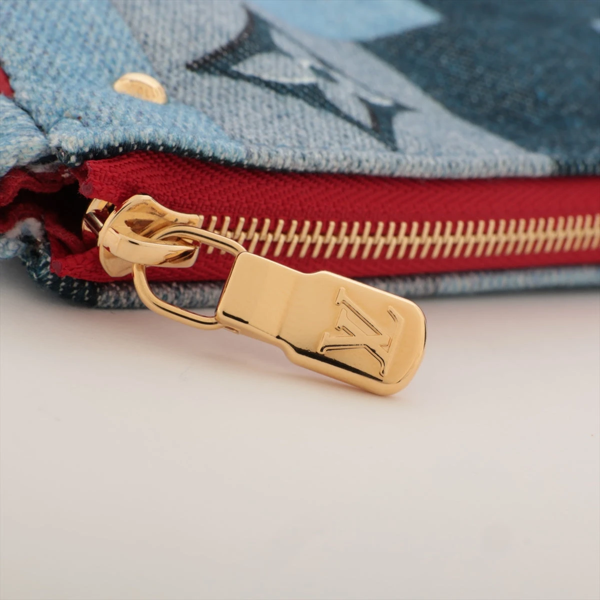 未使用LOUIS VUITTON アクセソワールモノグラム デニム M68760 楽天市場】LOUIS VUITTON ルイヴィトン M68760 モノグラムデニム