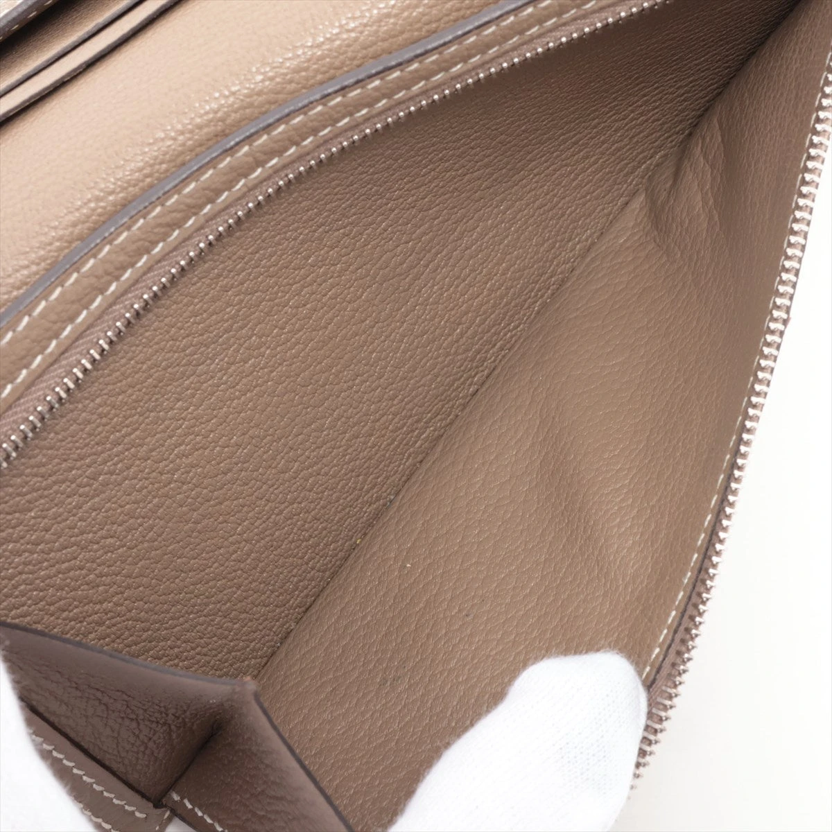 エルメス ベアンスフレ シェーブル 財布 エトゥープ シルバー金具 U