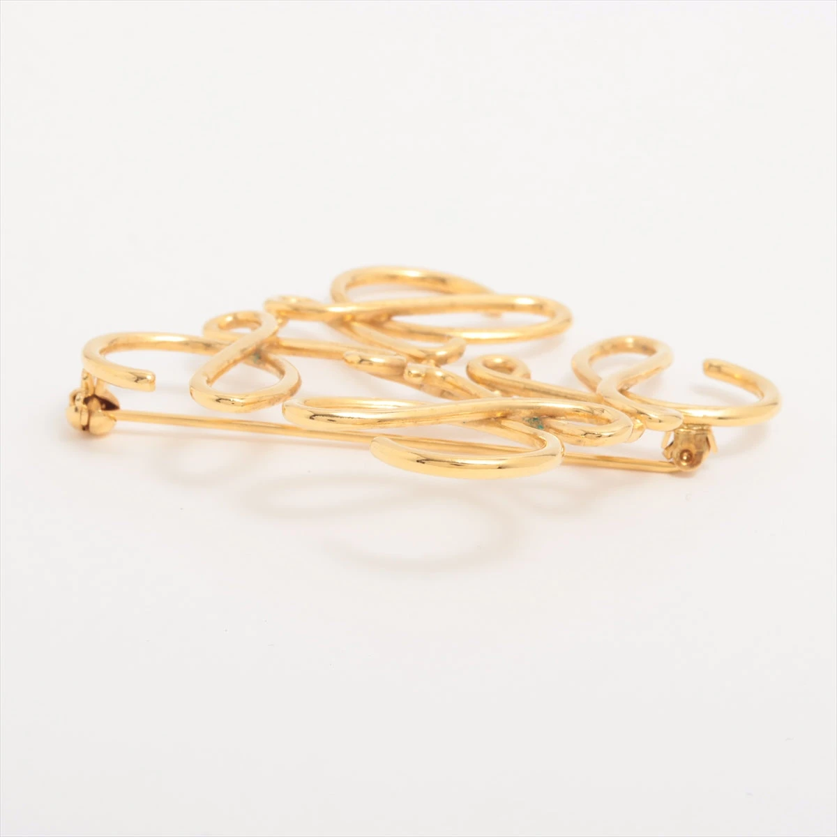 ロエベ アナグラム ブローチ GP ゴールド A3319086｜中古