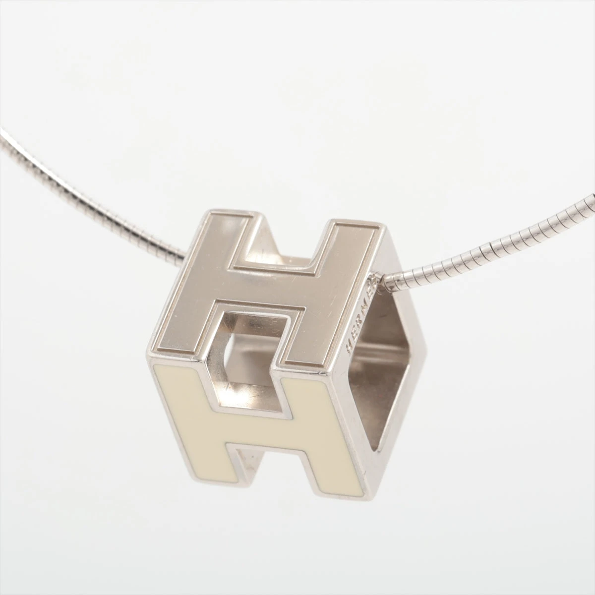 エルメス カージュドアッシュ Hキューブ ネックレス GP シルバー