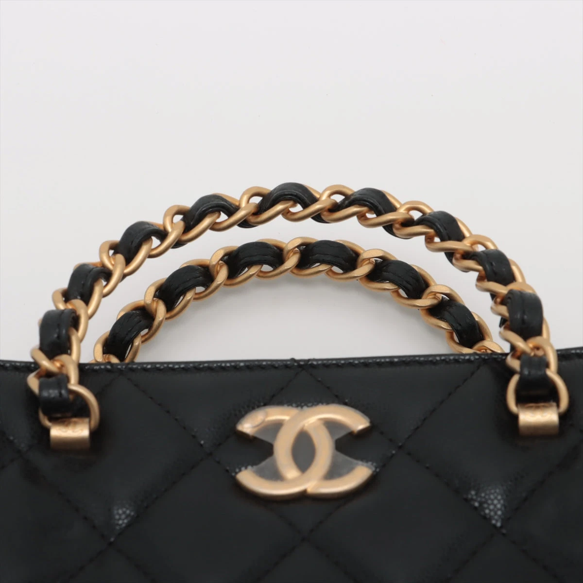 新品未使用　CHANEL キャビアスキン　マトラッセ　ゴールドチェーン シャネル マトラッセ キャビアスキン チェーンウォレット コイン