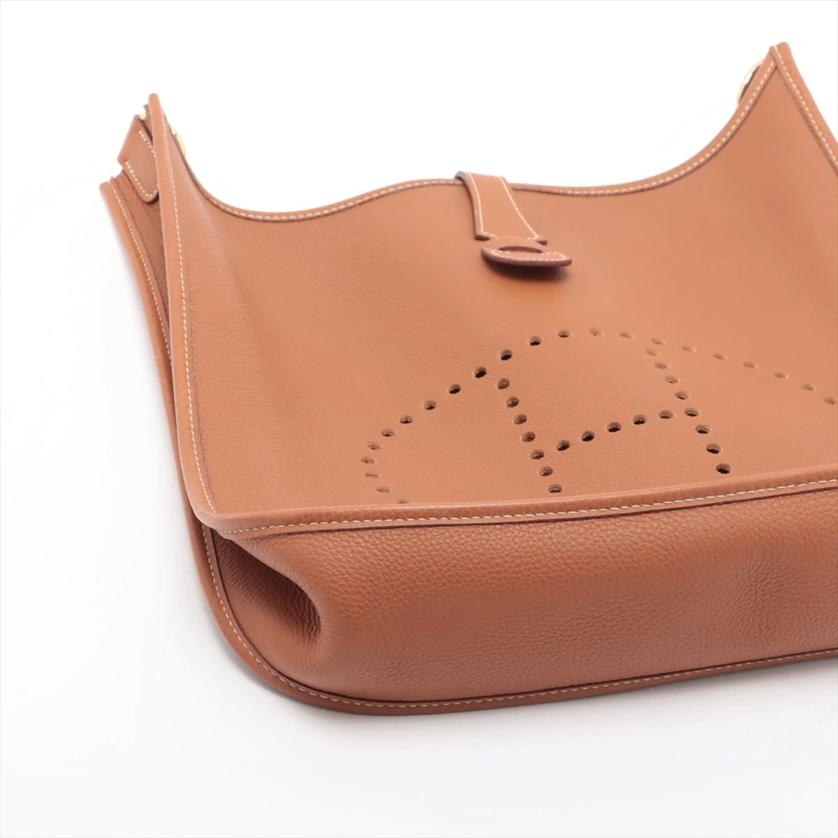 エルメス ミニエブリン　エブリン　HERMES　ゴールド　シルバー金具 2025/07/06 . か、かわいい🥹🥹🥹 . ベトンのゴールド金具のミニ
