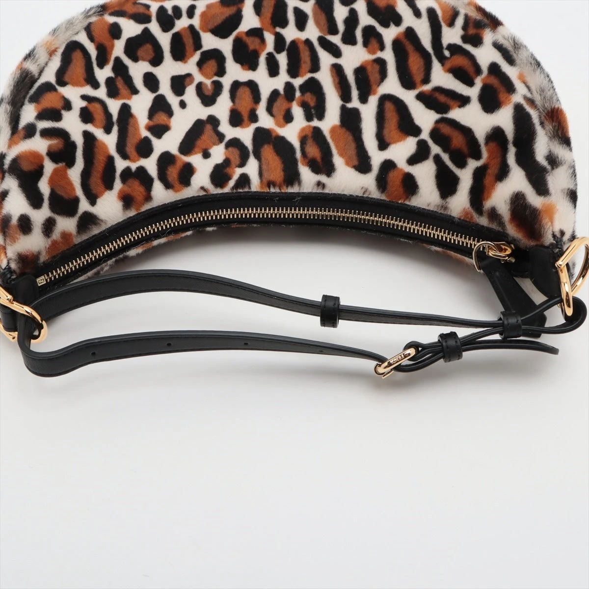 FENDI フェンディ　バッグ　ワンショルダーバッグ　レオパード　ハラコ フェンディ フェンディグラフィー スモール レザー×ハラコ ワン