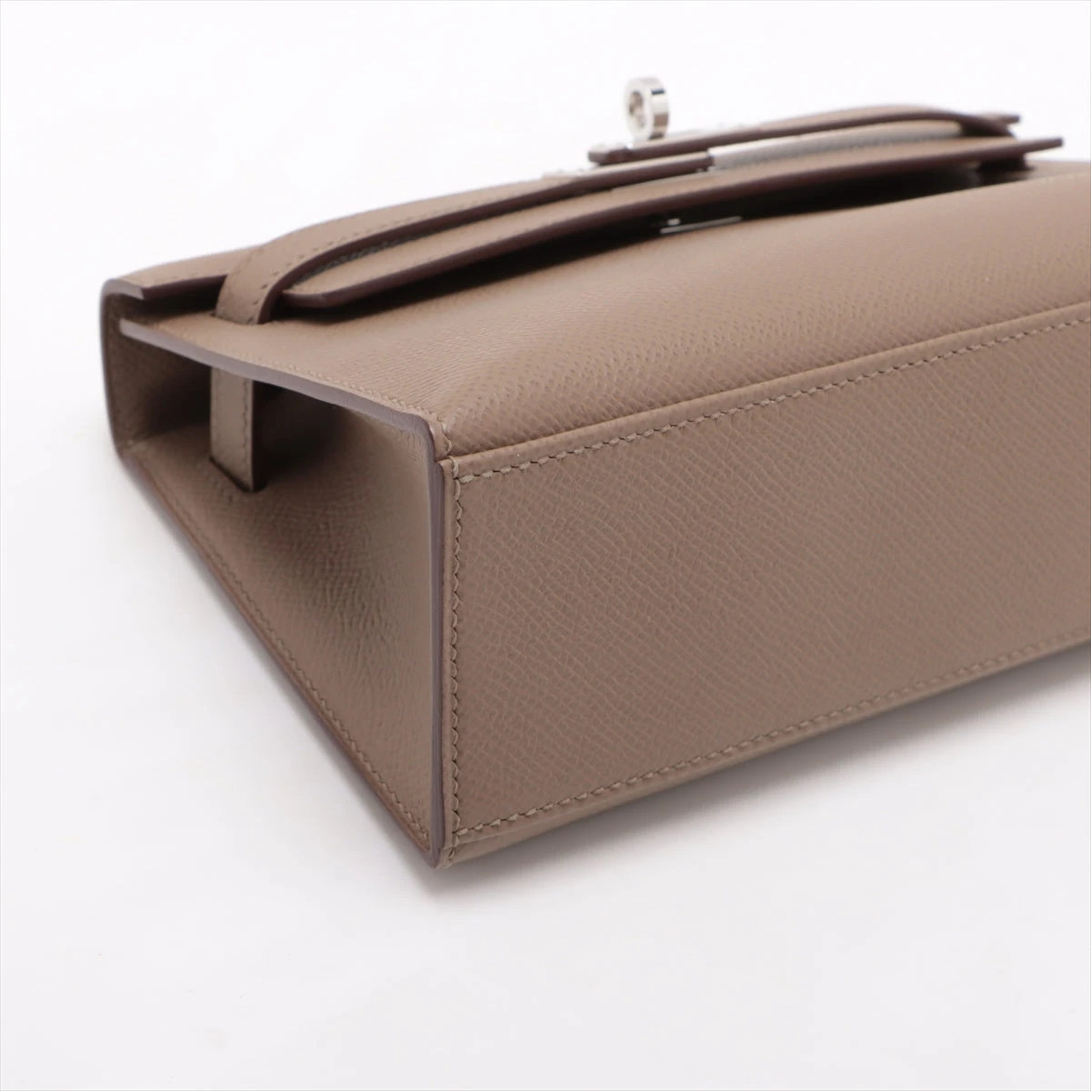 ミニエヴリン ベージュマルファ Sliver金具 エルメス ミニエヴリン ブルーペール Sliver金具 (HERMES