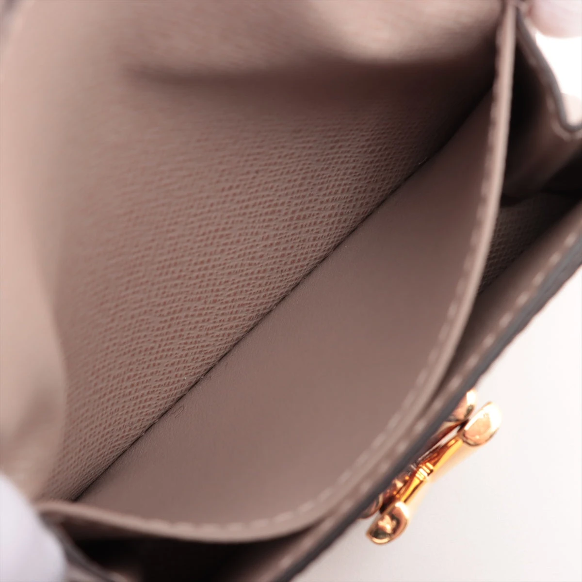 ヴィトン エピ ツイストミュルティカルト M68757 ガレ カードケース