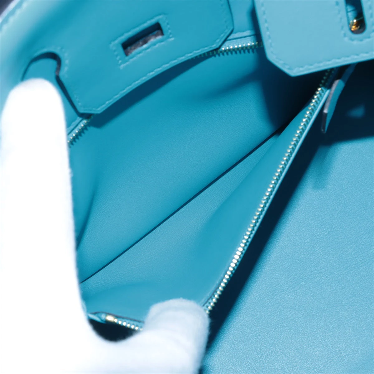 【日本未入荷】HERMES ブレスレット アミュレット・バーキン 日本未入荷・海外限定アイテム HERMES(エルメス) - 海外通販のBUYMA