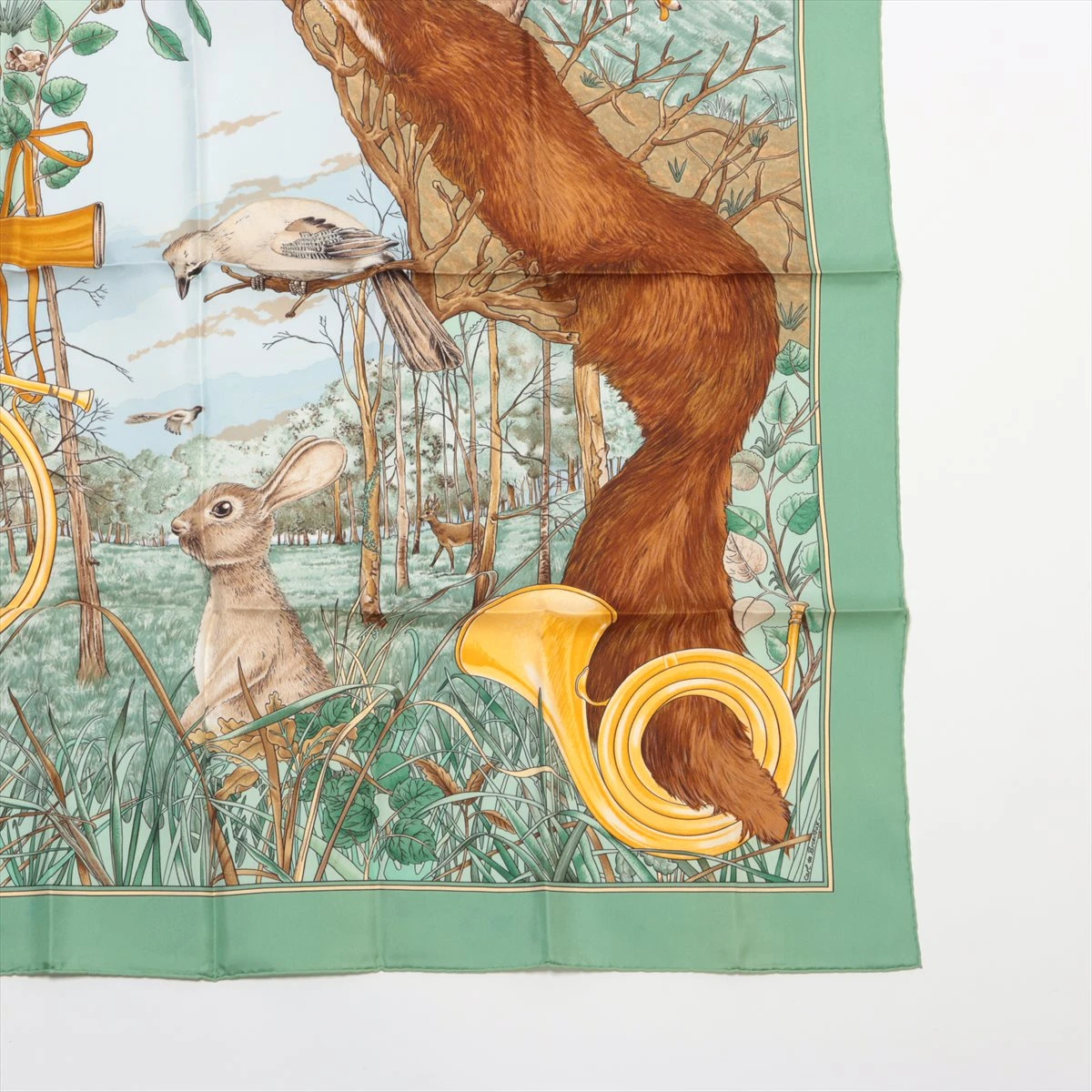 ✨保管品✨エルメス スカーフ カレ90 CHASSE au BOIS 森の狩猟 楽天市場】美品 HERMES エルメス カレ90 CHASSE au BOIS 森の