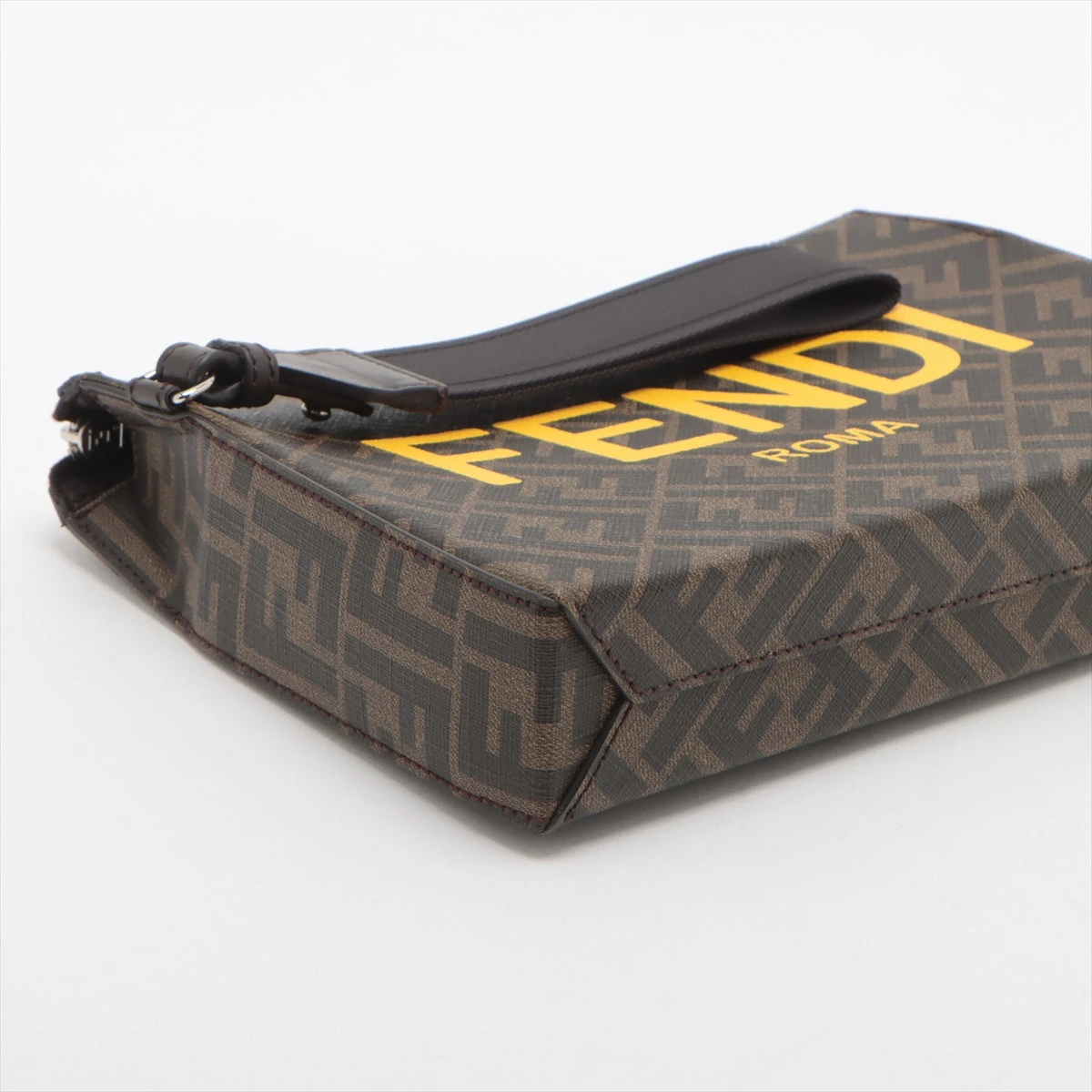 FENDI ✨ズッカ　ウエストポーチ　セカンドバッグ　PVCレザー　ベージュ フェンディ(FENDI) 中古 クラッチバッグ | 通販・人気ランキング