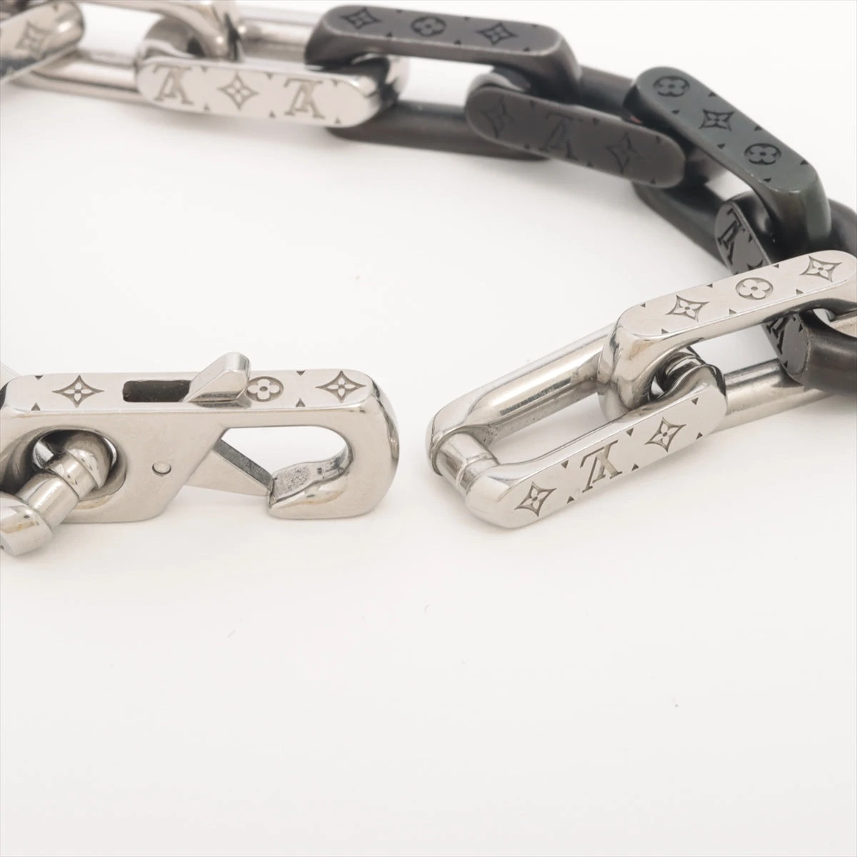 ブレスレット・モノグラム チェーン　M0068 LE4262 ブレスレット・モノグラム チェーン M0068 LE4262 - メルカリ