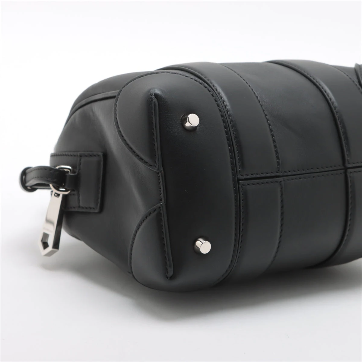 ジバンシィ レザー 2way バッグ GIVENCHY ジバンシィ レザー ボローディア 2WAY ハンドバッグ
