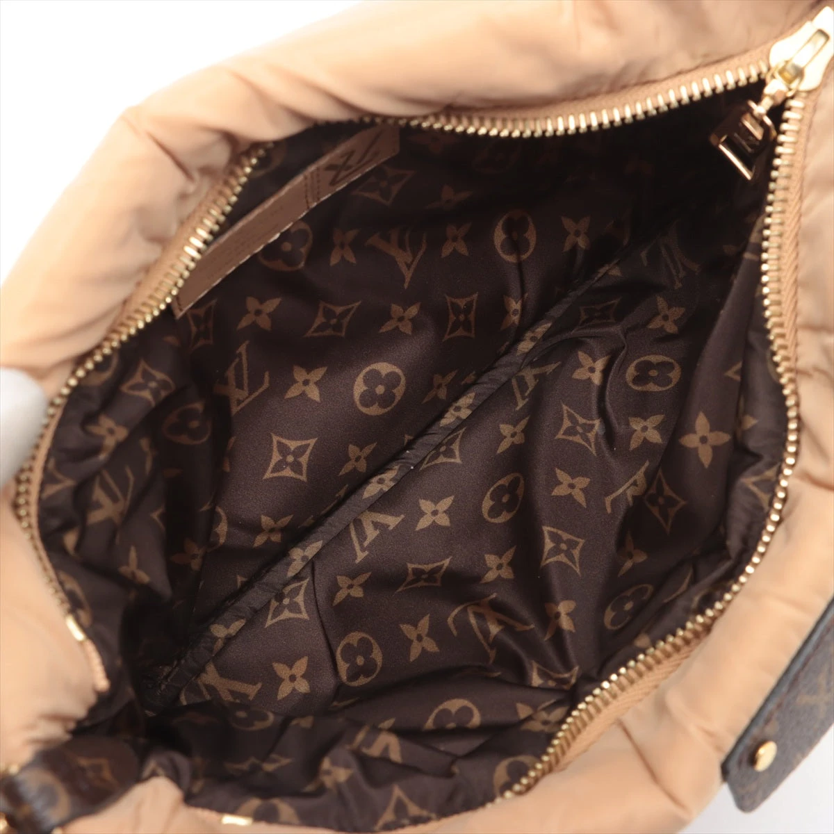 ルイヴィトン LVピロー マキシ ミュルティ ポシェット アクセソワール M58977 ショルダーバッグ LOUIS VUITTON】ルイヴィトン『LVピロー マキシ ミュルティ ポシェット