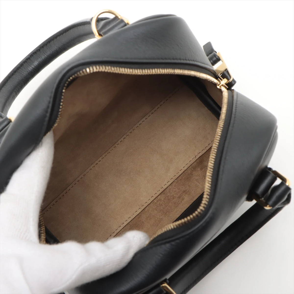 ☆開店セール☆ 人気 良品 ロエベ ナッパレザー アマソナ ラウンドファスナー LOEWE ロエベ アマソナ28 レザー ブラウン/ベージュ/ボルドー
