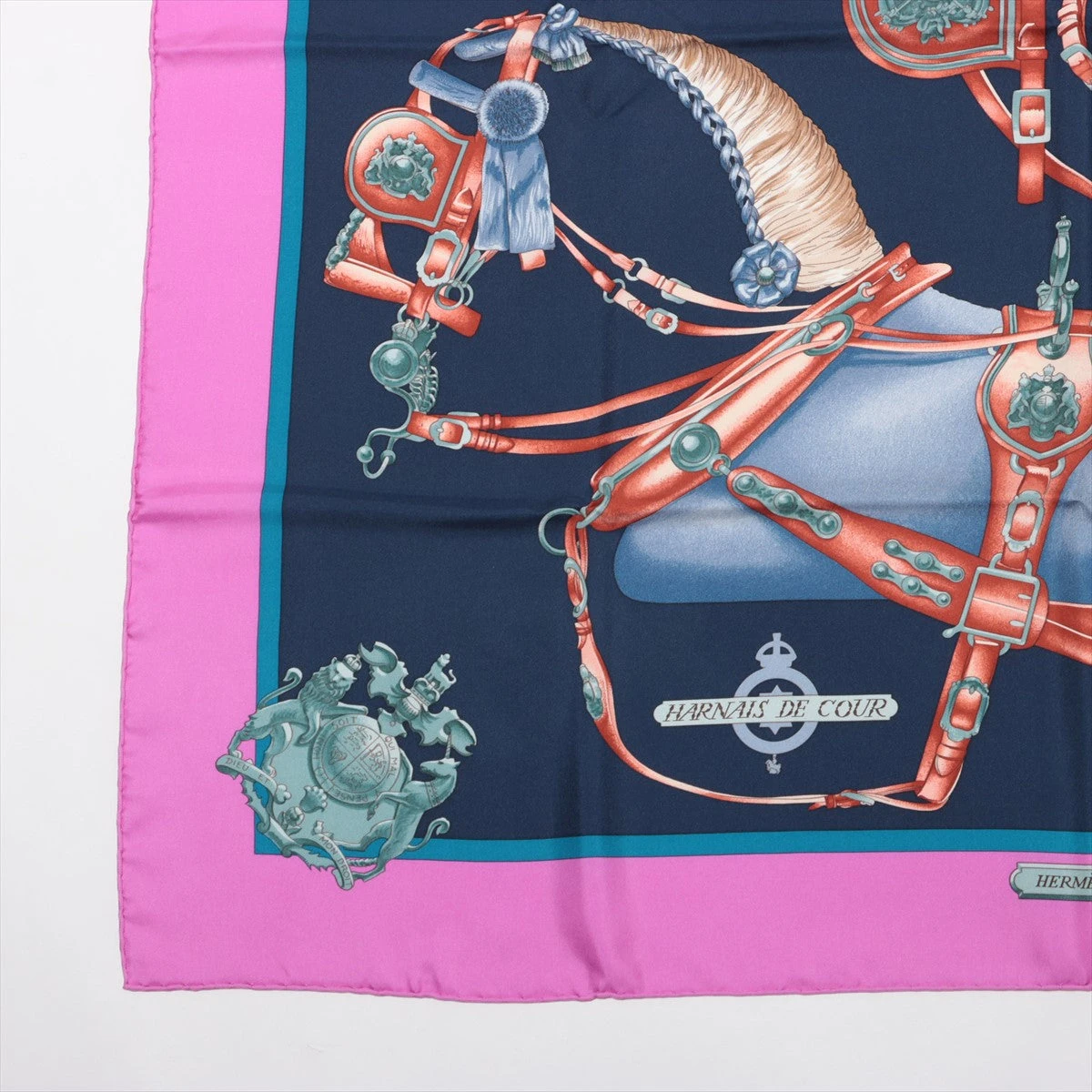 HERMES カレ90 Harnais de Cour 宮廷の馬具 エルメス エルメス カレ90 HARNAIS DE COUR 宮廷の馬具 スカーフ シルク