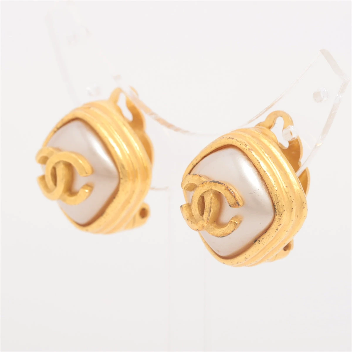 シャネル ココマーク 97A イヤリング(両耳用) GP×フェイクパール 