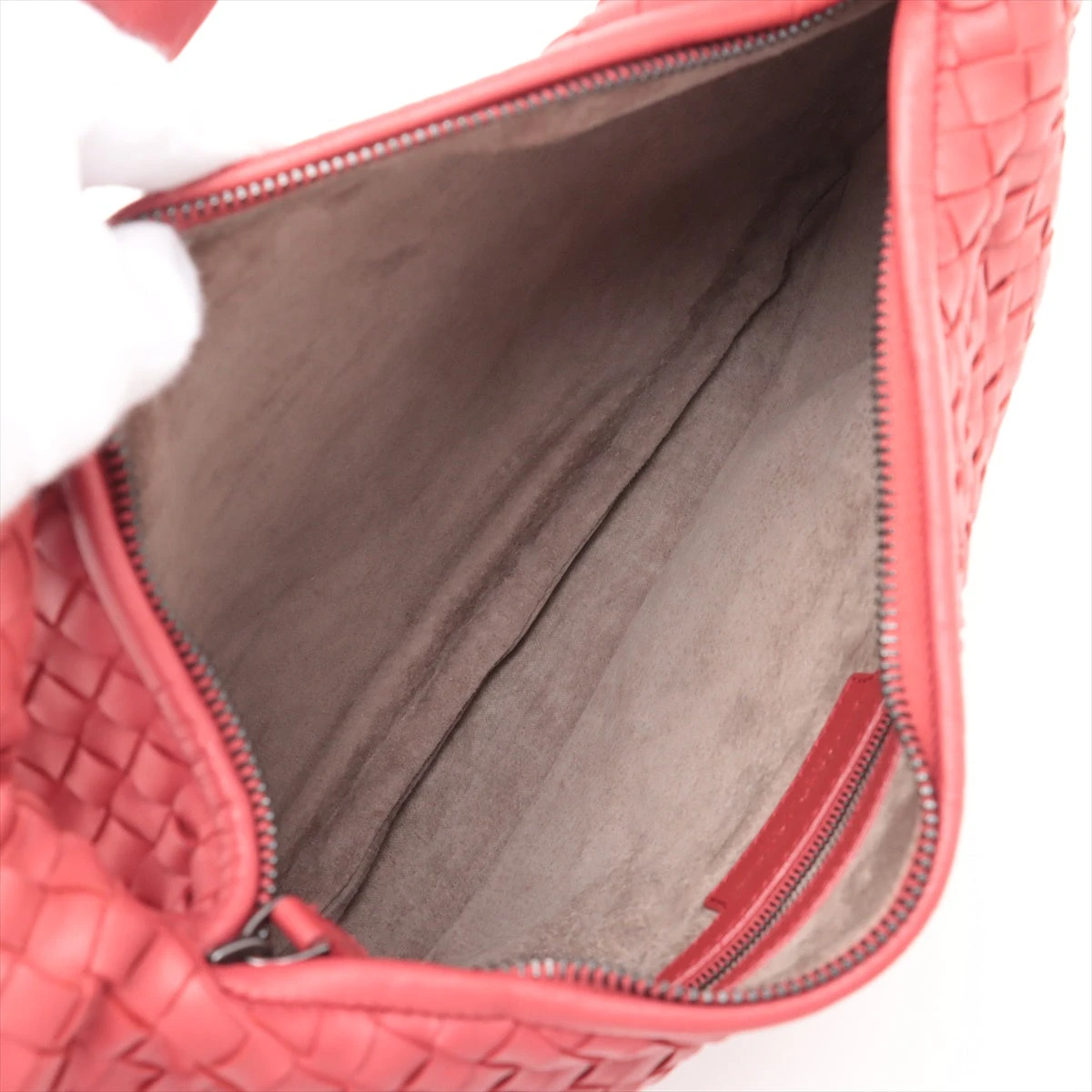 ボッテガヴェネタ　ショルダーバッグ　スクエア　型押し　キューブ　レザー　レッド BOTTEGA VENETA ボッテガヴェネタ チェーンウォレット